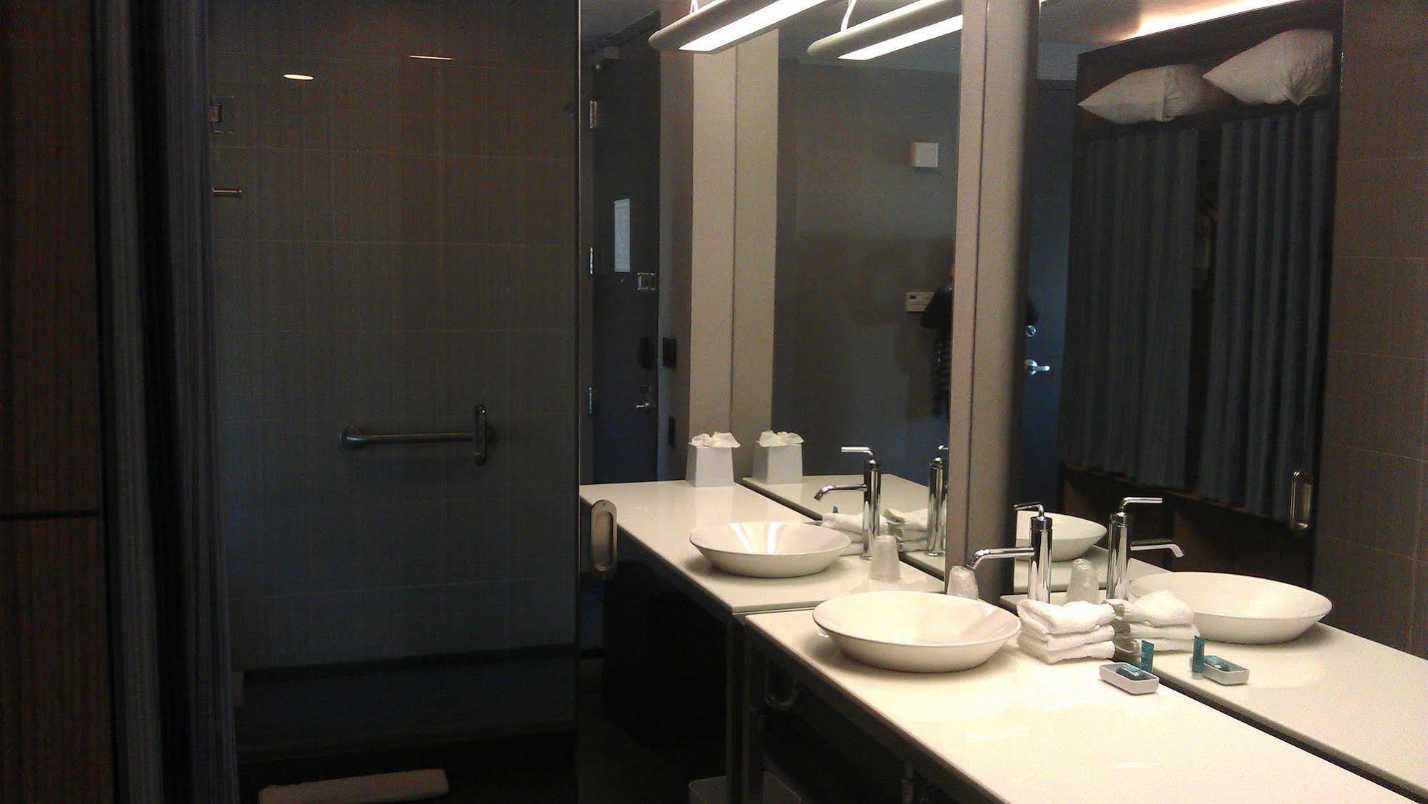 Aloft Ontario-rancho Cucamonga Hotel